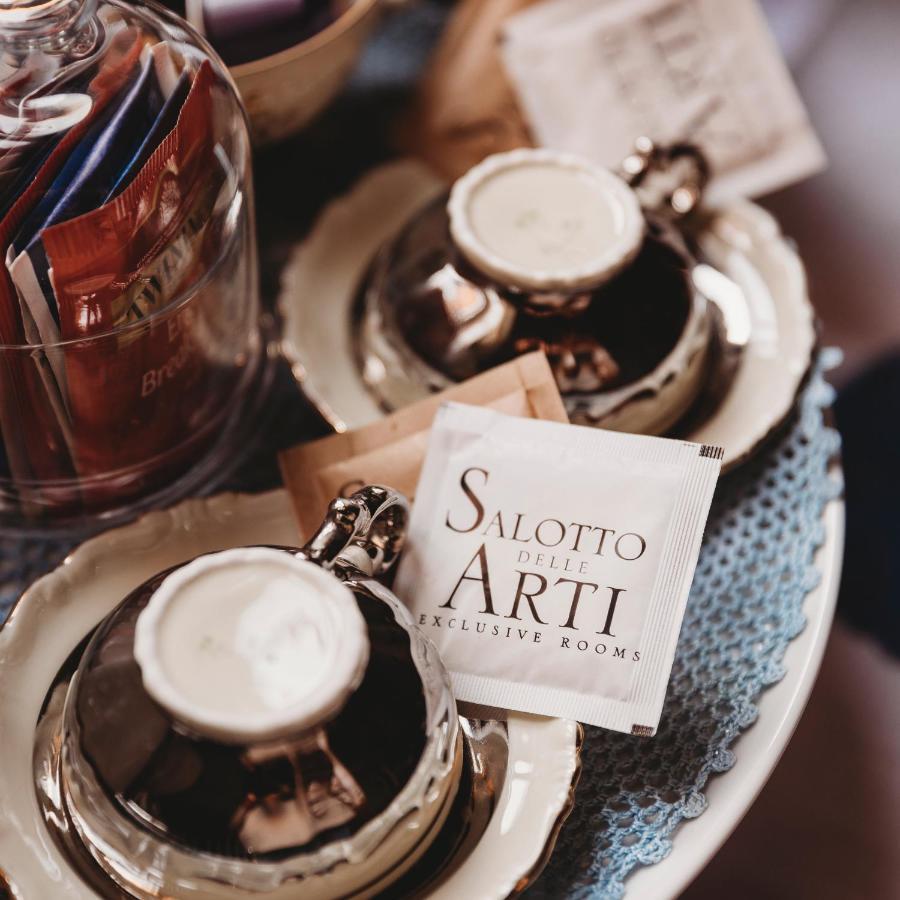 ホテル Salotto Delle Arti モデナ エクステリア 写真