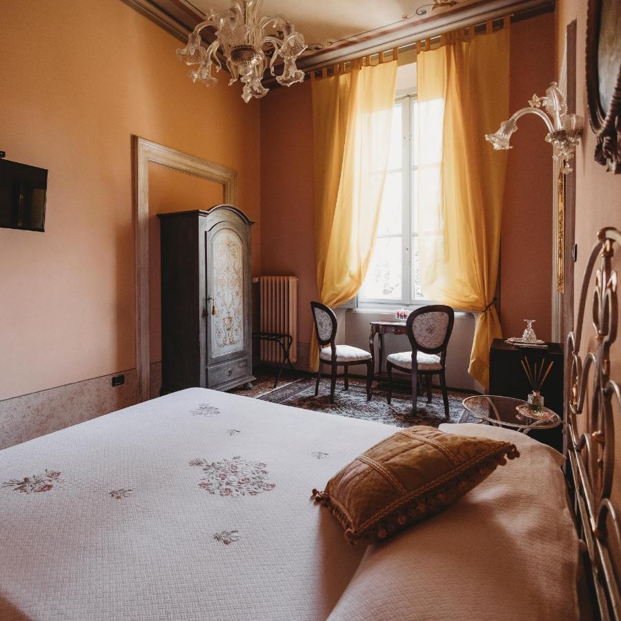 ホテル Salotto Delle Arti モデナ エクステリア 写真